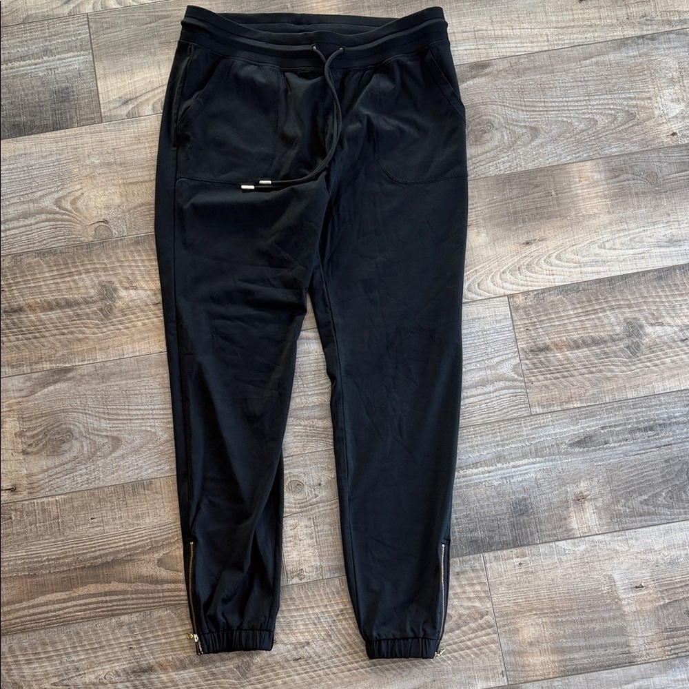 Zyia Black Peak Zipper Jogger Pants Size Medium